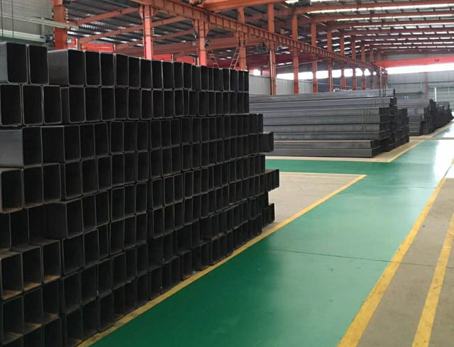 丹巴无缝方矩管